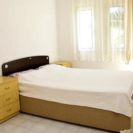 Ξενοδοχείο με διαμερίσματα Liman Apart *